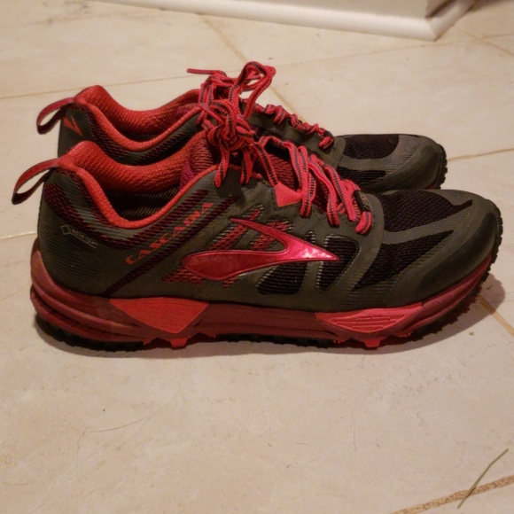 brooks cascadia 11 gtx womens